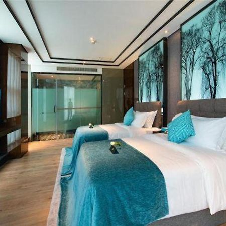 Xana Hotelle-Hotel Luzhou Baizitu Square Exteriér fotografie