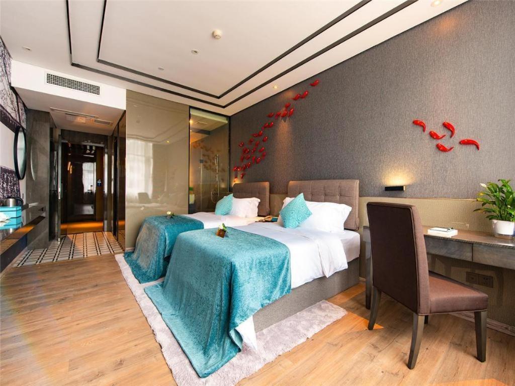 Xana Hotelle-Hotel Luzhou Baizitu Square Exteriér fotografie